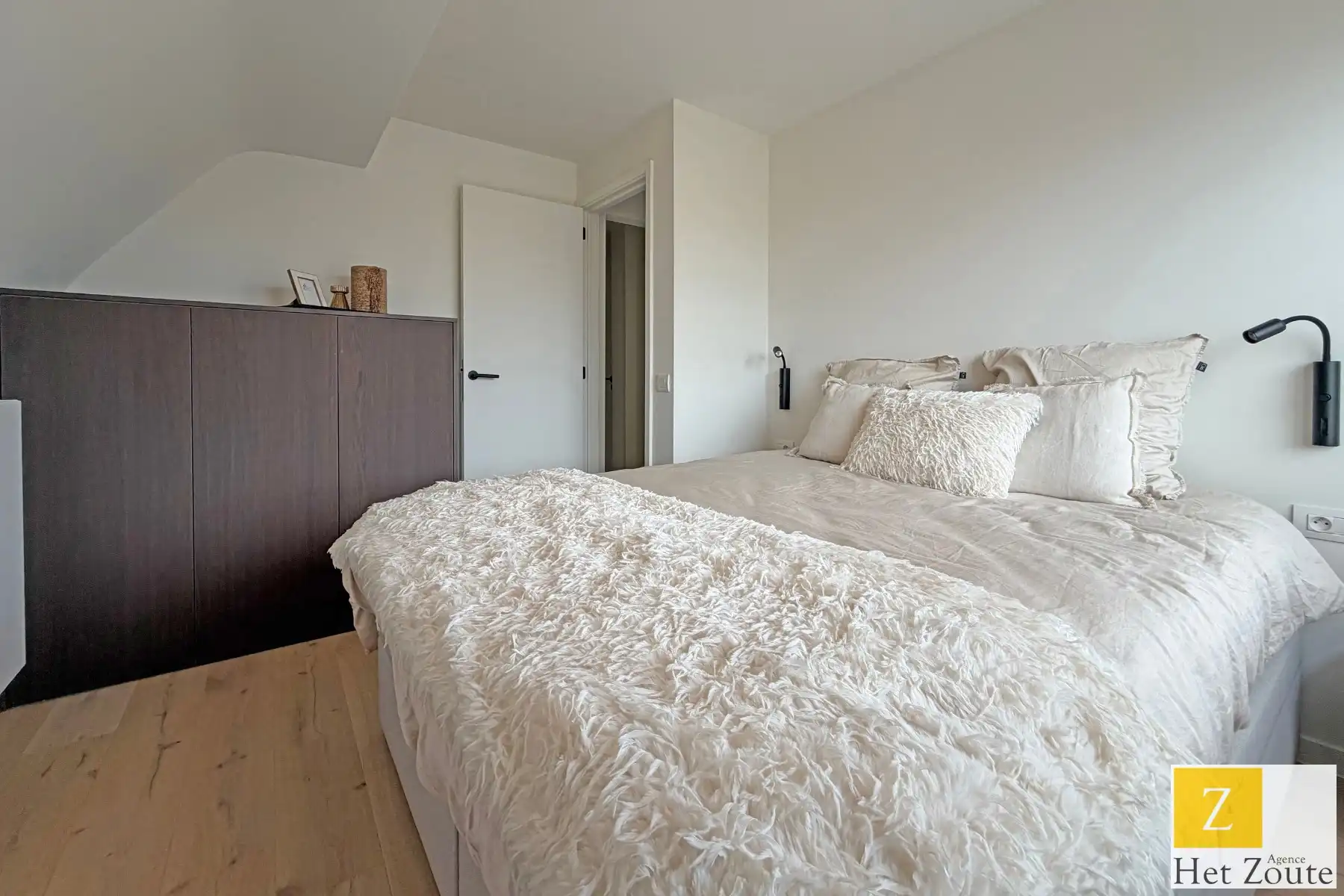 Gerenoveerd appartement in hartje Zoute foto 7