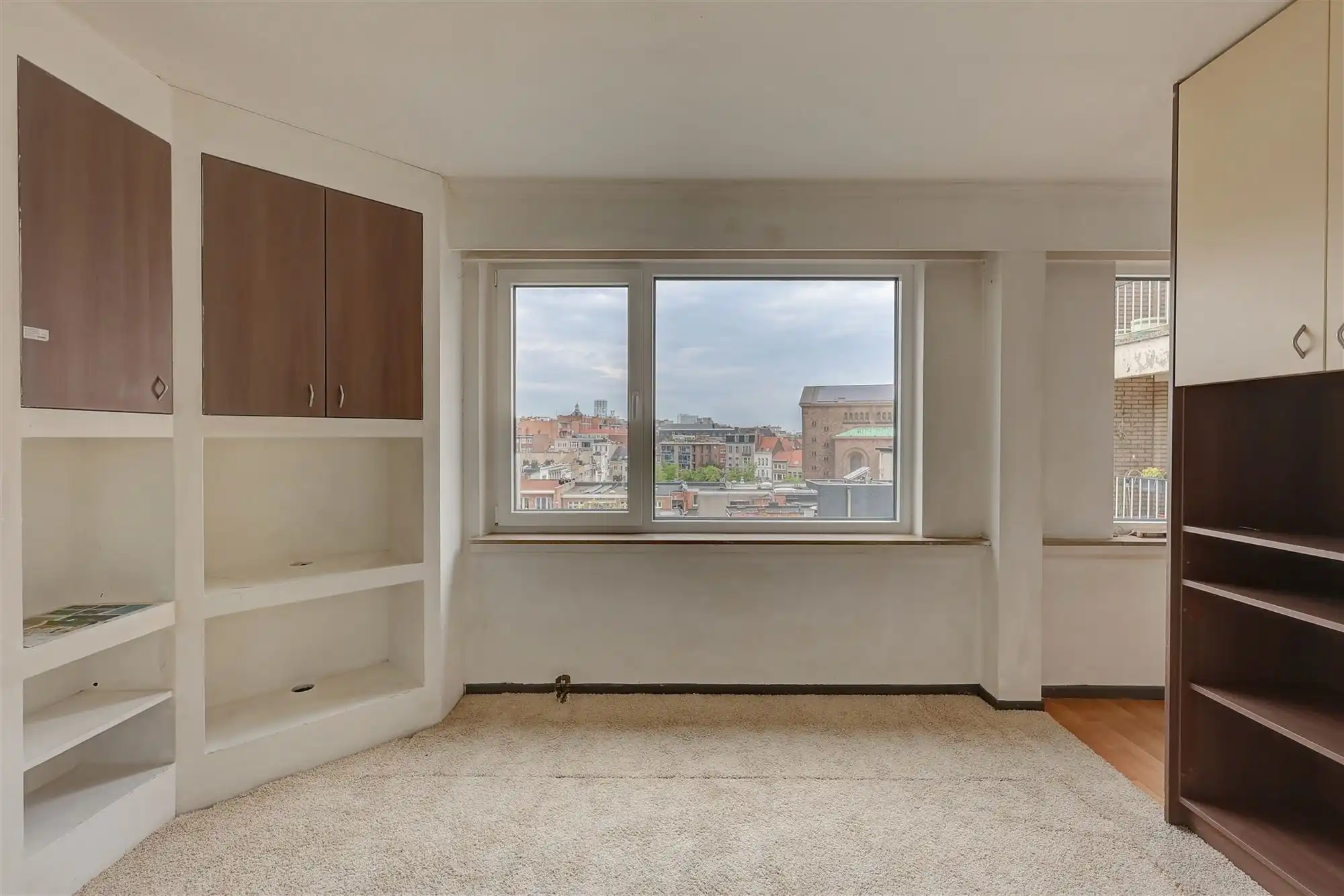 Studio met aparte slaaphoek te huur in Borgerhout foto 4