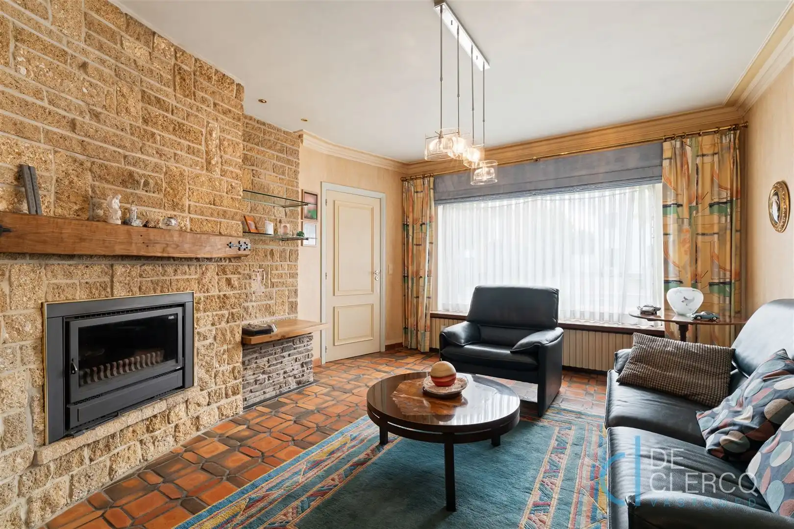 Woning met goed onderhouden tuin te koop in groot Lochristi! foto 4