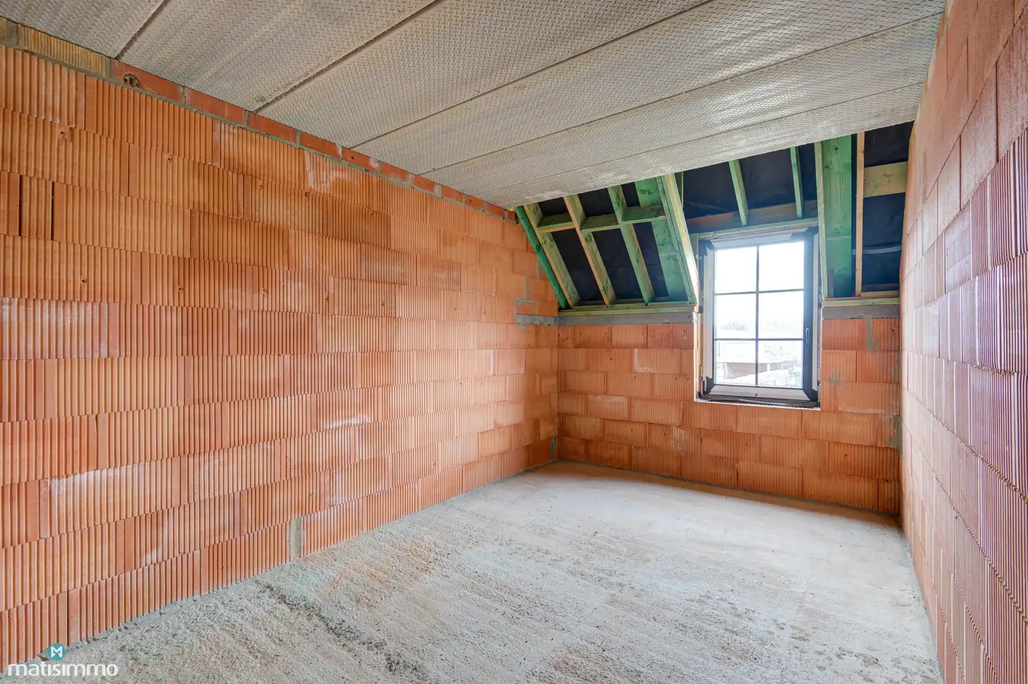 RUSTIG GELEGEN CASCO NIEUWBOUWWONING NABIJ HET GROEN TE OUDSBERGEN foto 19