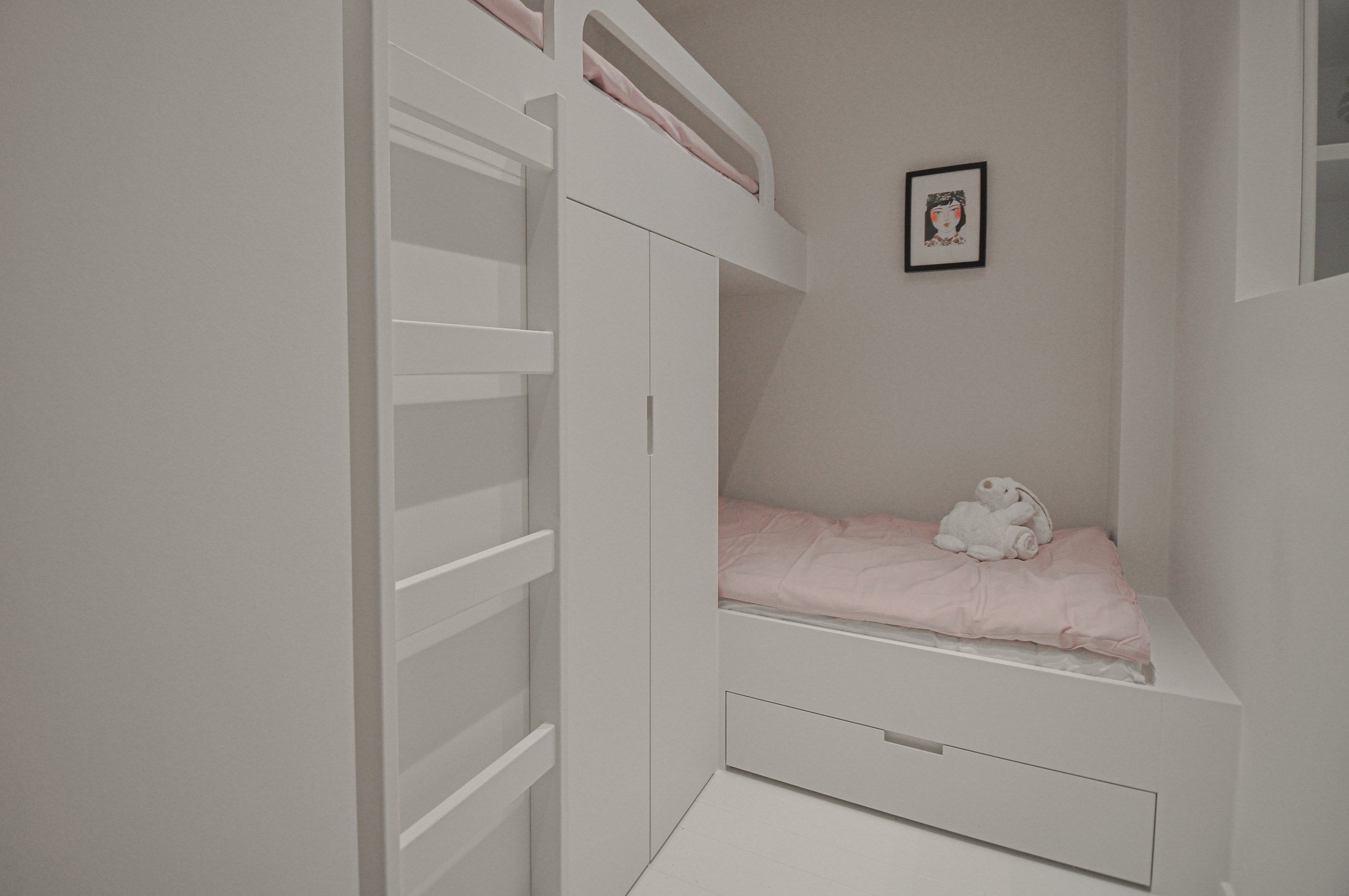 Volledig gerenoveerd appartement met een mooi zijdelings zeezicht gelegen in het Zoute. foto 20