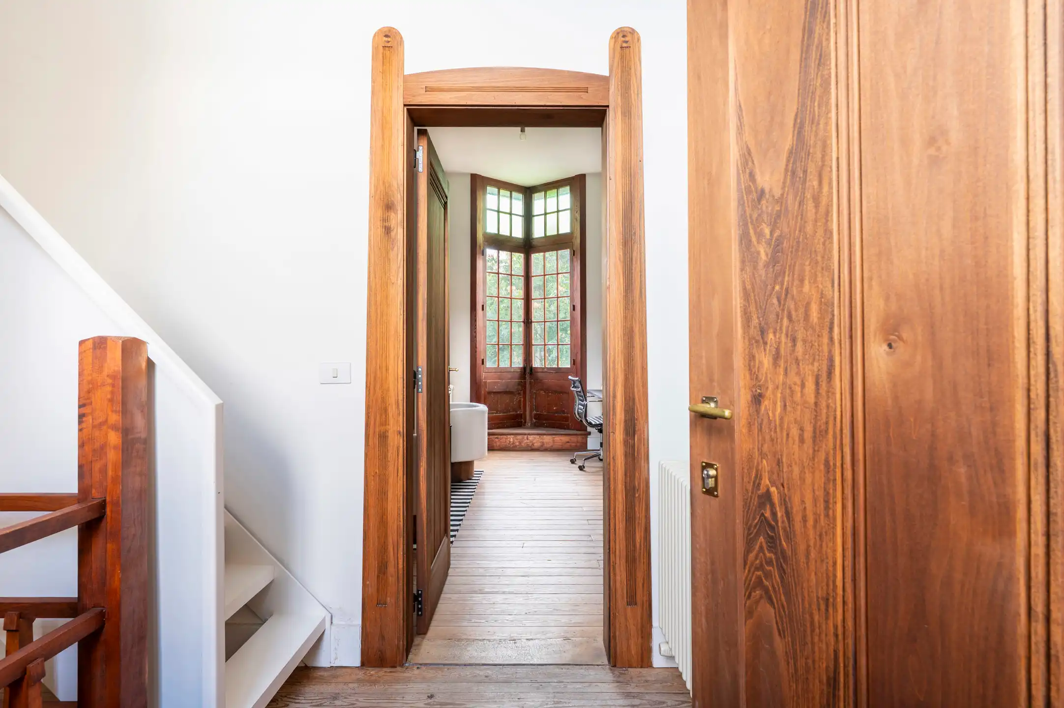 ANTWERPEN - Architecturaal Art Nouveau-pand top gerenoveerd foto 13