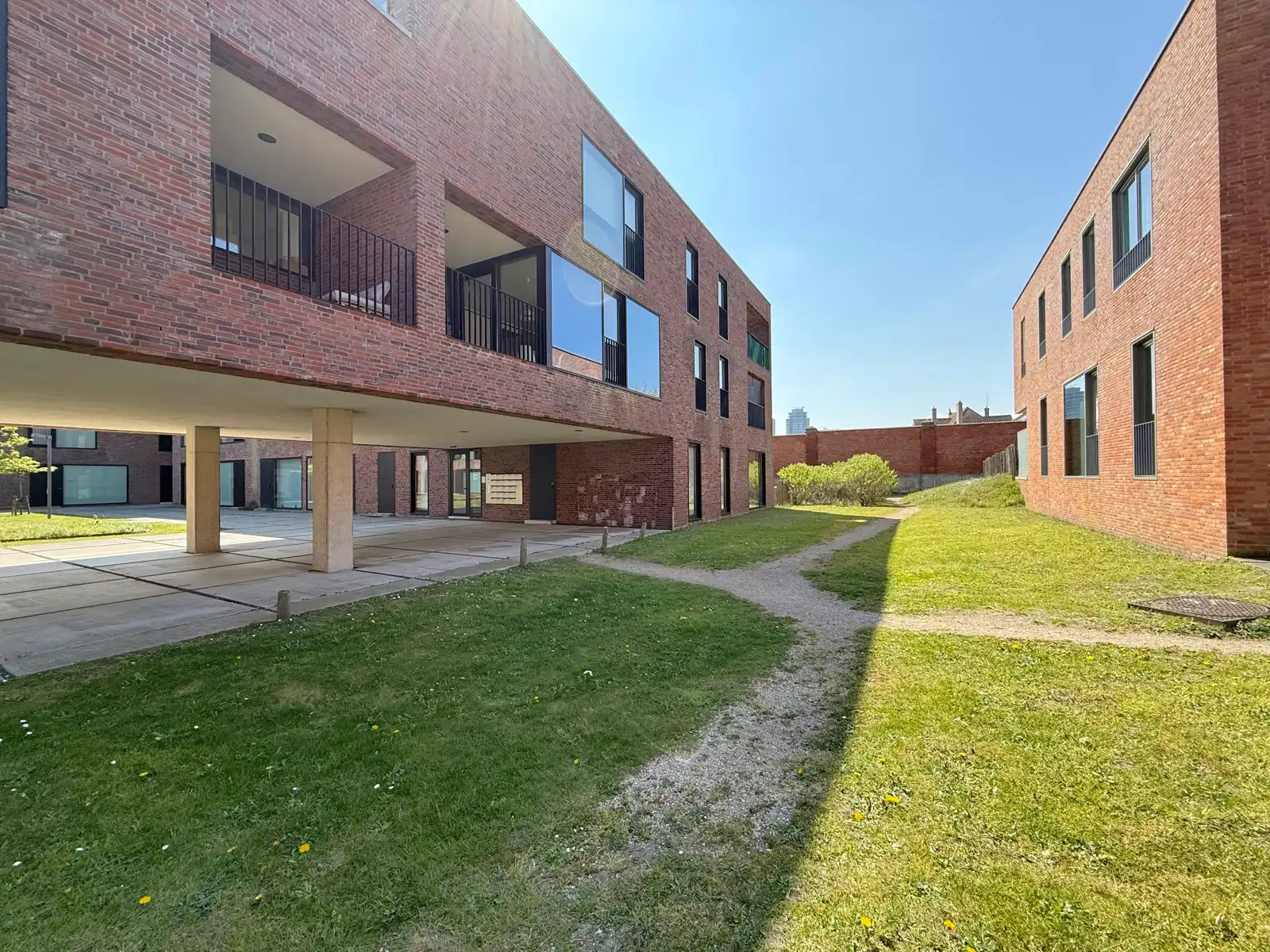 Tuinappartement met 2 slaapkamers nabij de zee en het strand foto 26
