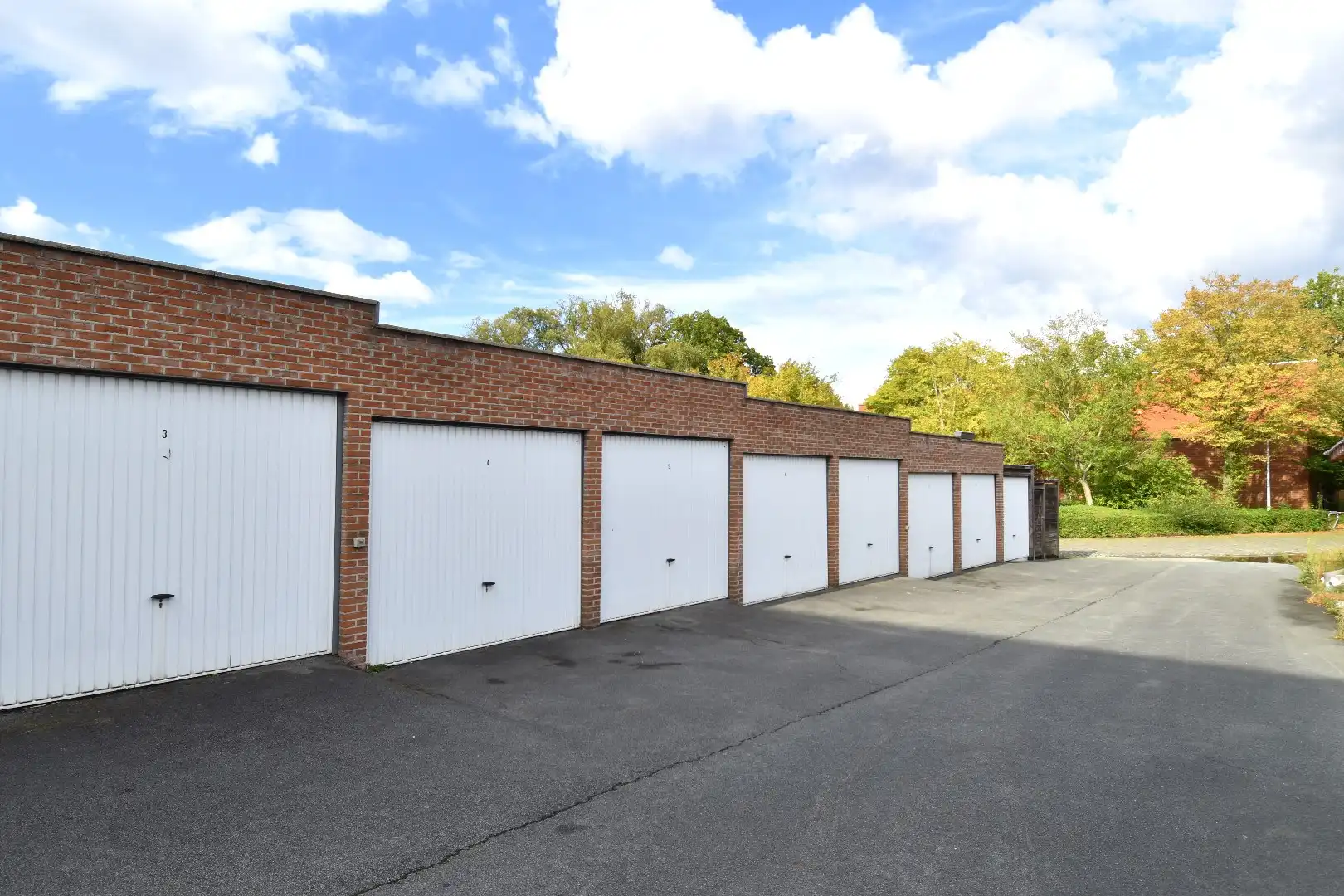 Investeringseigendom te koop in Gullegem-centrum foto 2