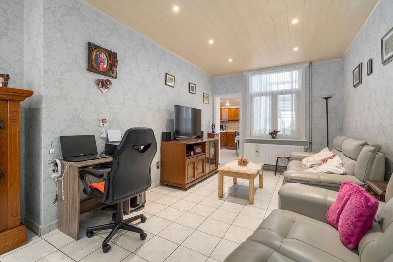 Charmante woning te Sint Amandsberg foto 4