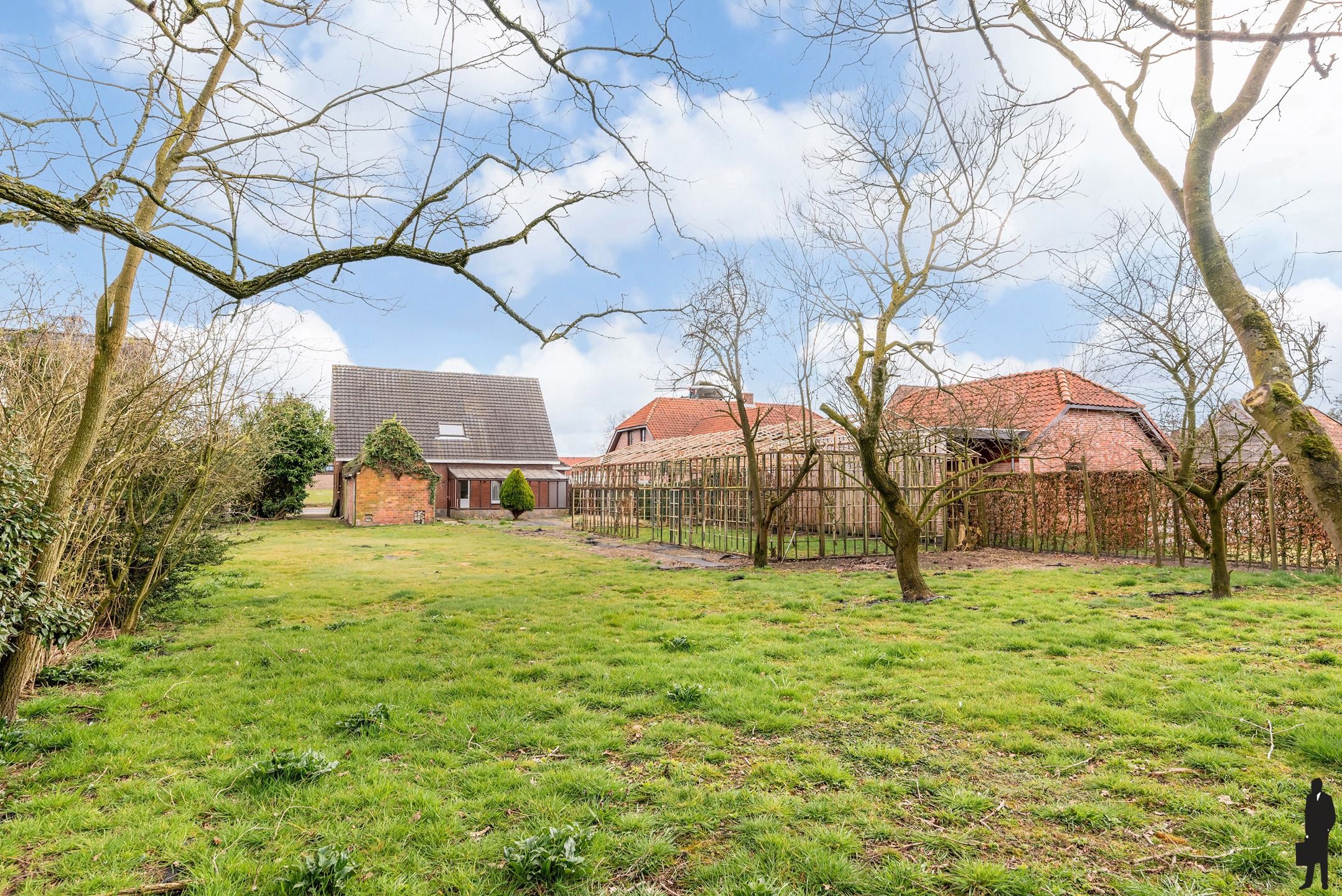 Woning op een prachtig zuid-west gericht perceel in Weelde foto 3