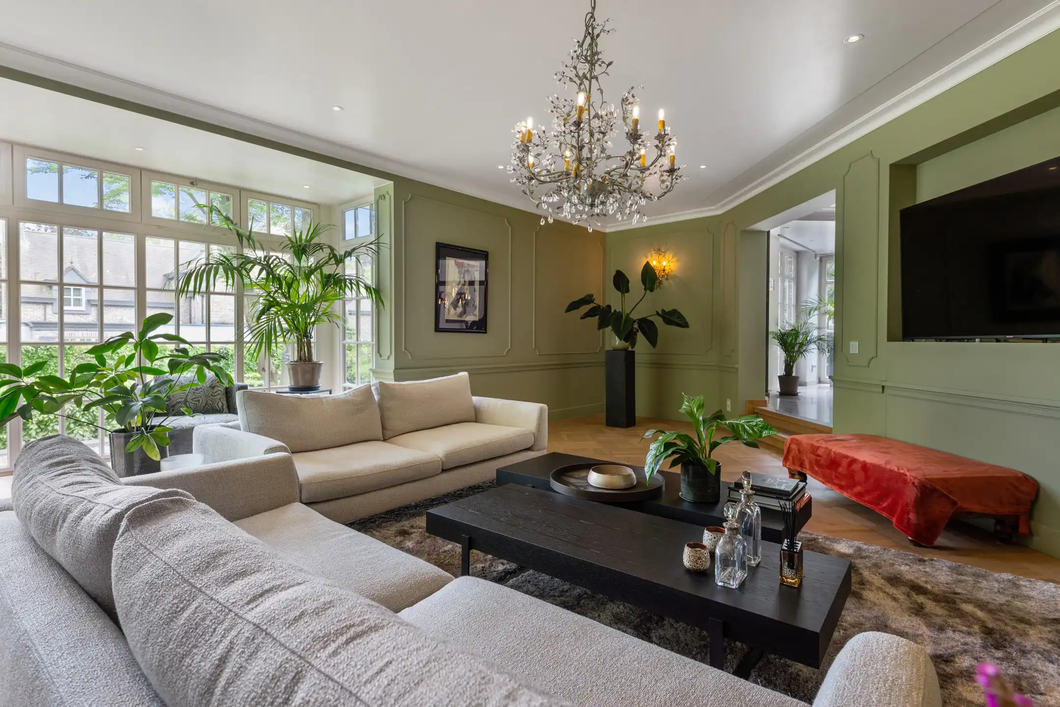 Exclusieve villa met zwembad op een perceel van 6.420 m² foto 12