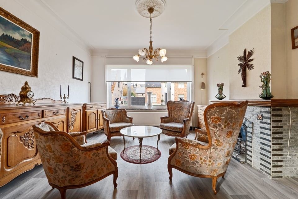 CHARMANTE OPEN BEBOUWING MET GARAGE IN OPLINTER foto 9