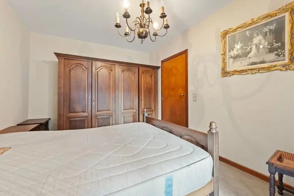 TWEE SLAAPKAMER APPARTEMENT OP DE GROTE MARKT IN SINT-TRUIDEN foto 10