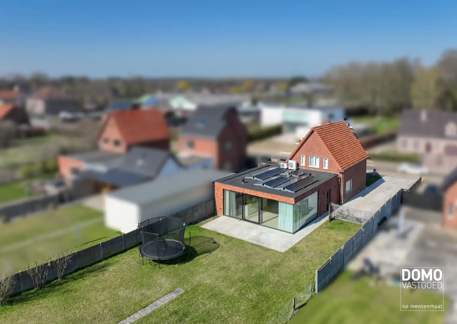 Instapklare moderne gezinswoning met zuidgerichte tuin en knappe afwerking in Hasselt foto 19
