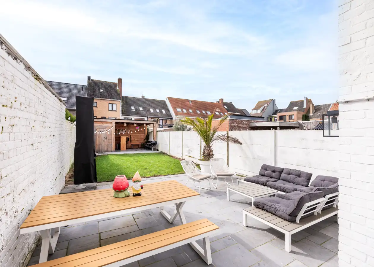 Gerenevoorde woning met 4 slaapkamers en zonnige tuin foto 18