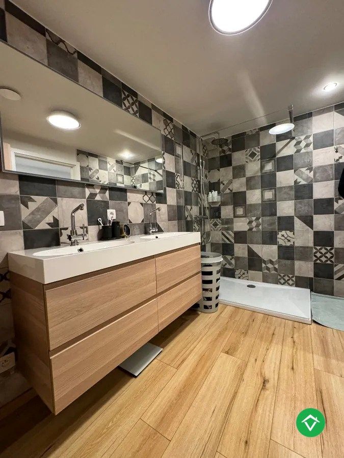 Instapklare woning met 2 slaapkamers en tuin te Eernegem foto 19