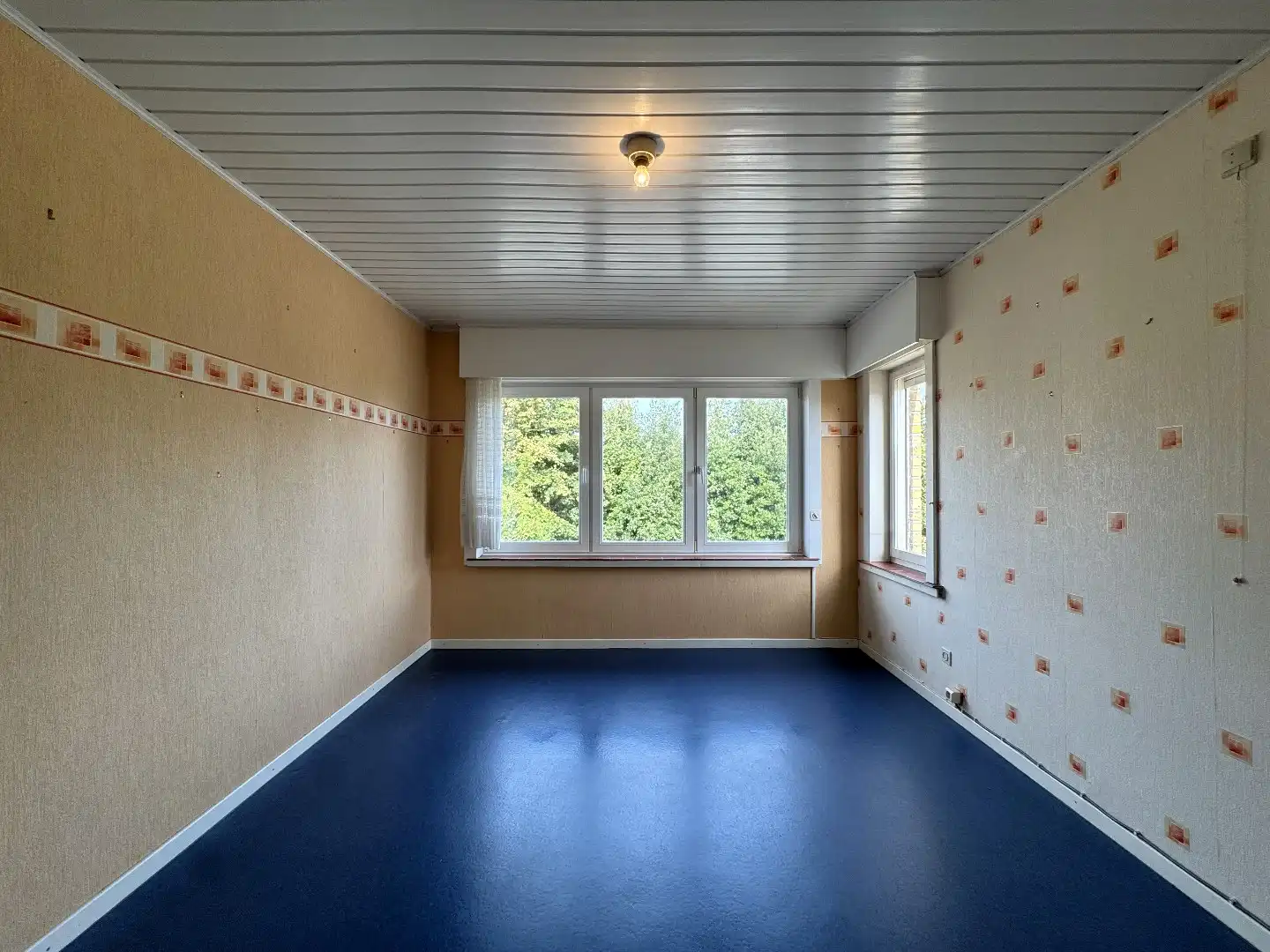 Te renoveren halfopen bebouwing met bijzonder veel potentieel in rustige verkavelingswijk foto 17
