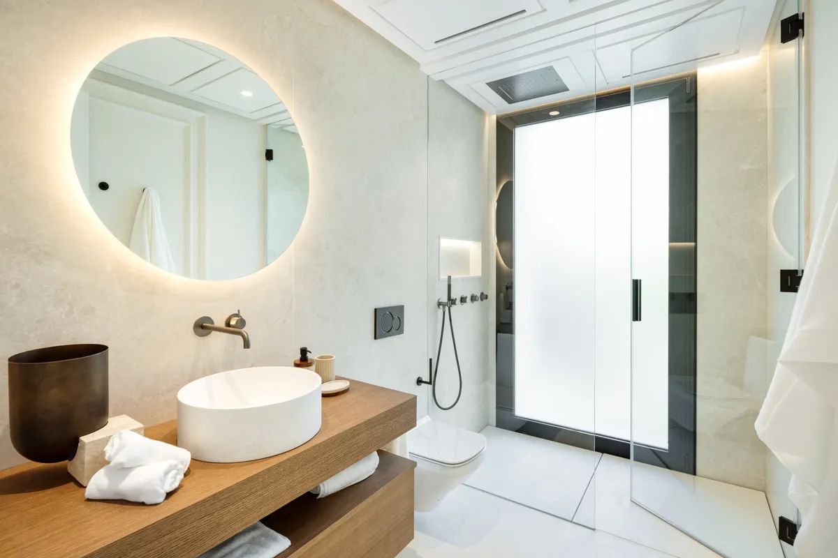 Exclusieve villa in Sierra Blanca met ruime tuin en zwembad – luxe levensstijl op zijn best foto 20