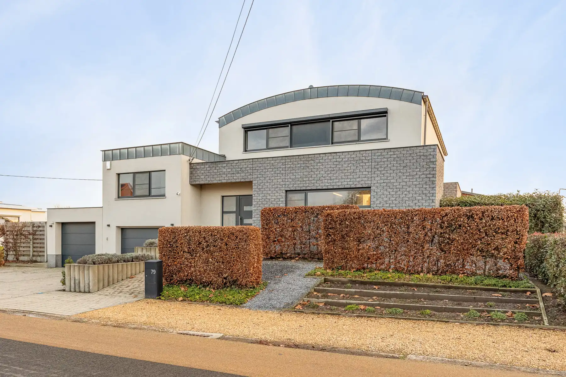 Huis te koop foto {{pictureIndex}}