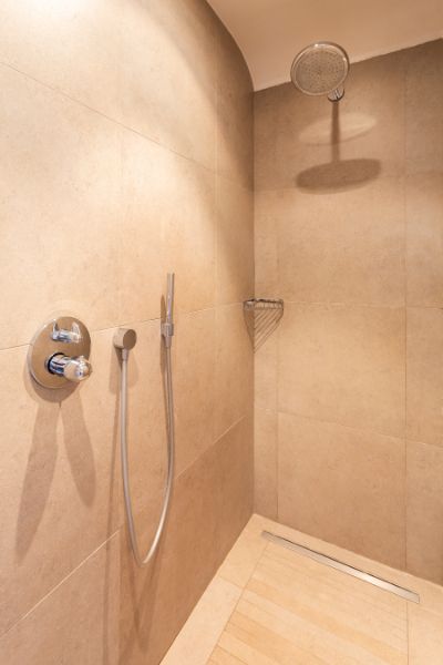 Luxueus afgewerkte villa met een zee van ruimte + bijgebouw , toplocatie! foto 24