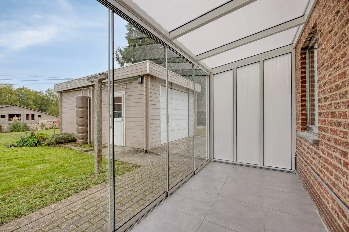 Halfopen bebouwing met 3 ruime slaapkamers. foto 7