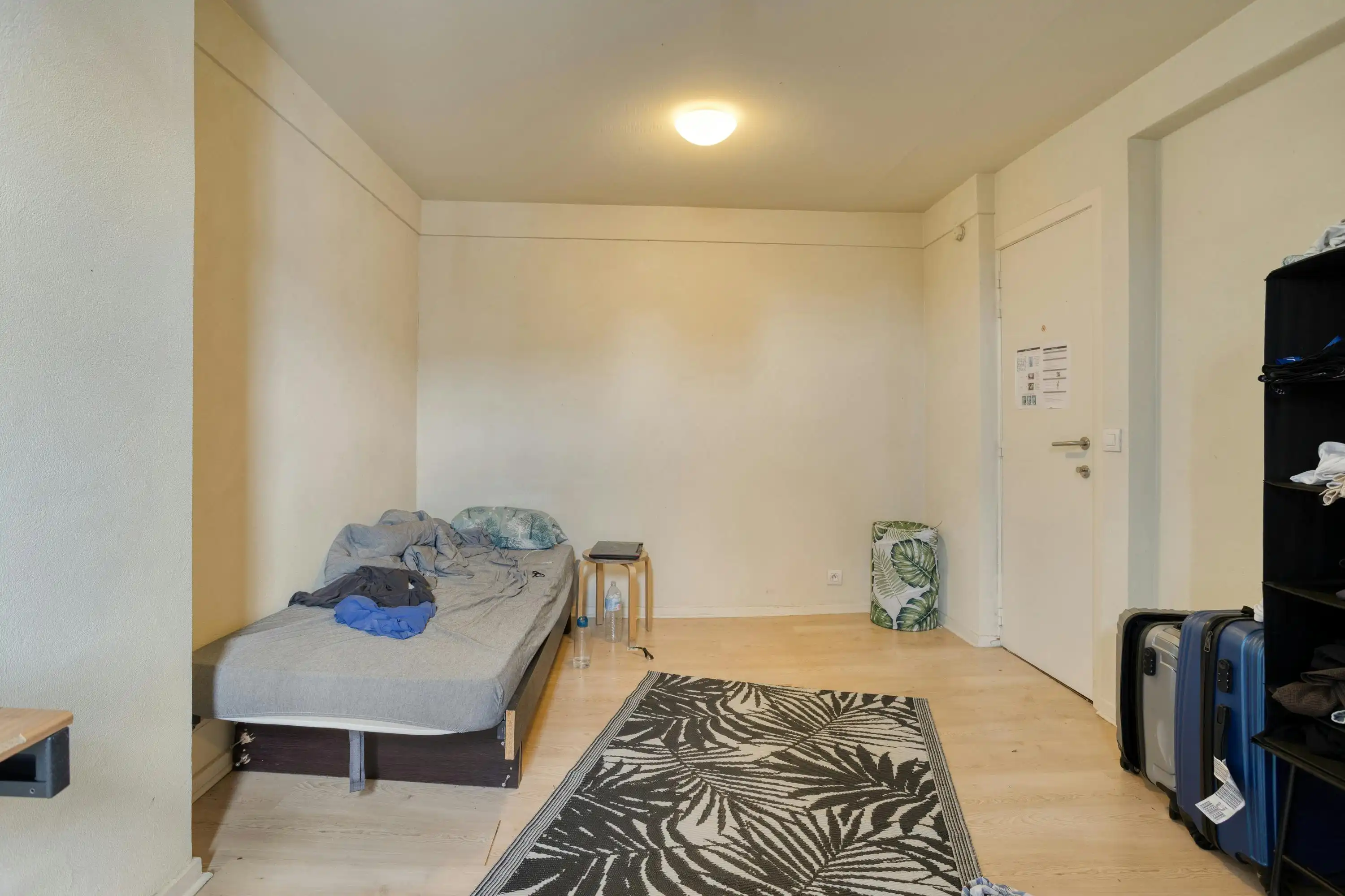 Karaktervol huis te renoveren in Brugge nabij het station foto 10