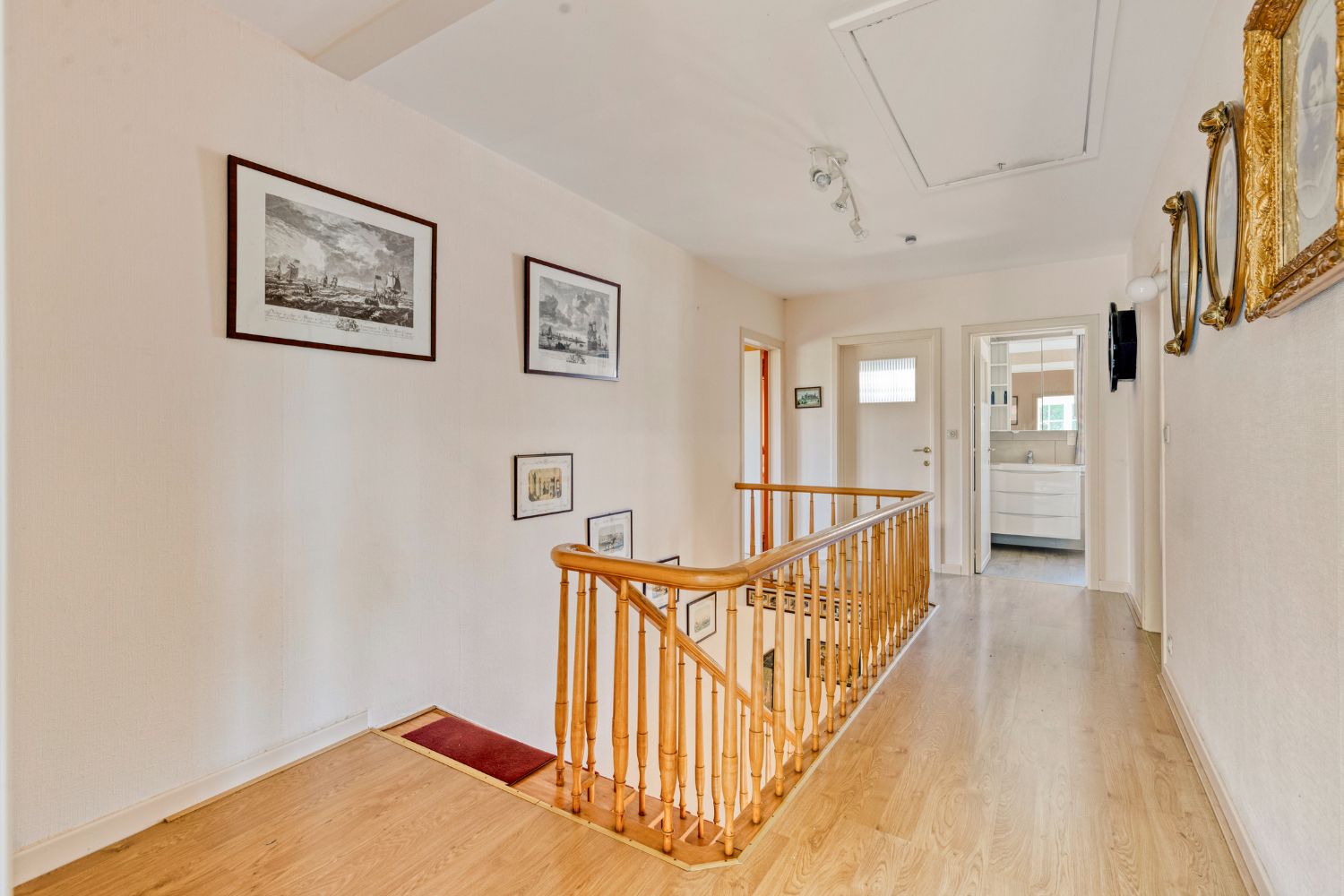 Exclusieve villa met zwembad in de gegeerde Simli-wijk te Nieuwpoort foto 8