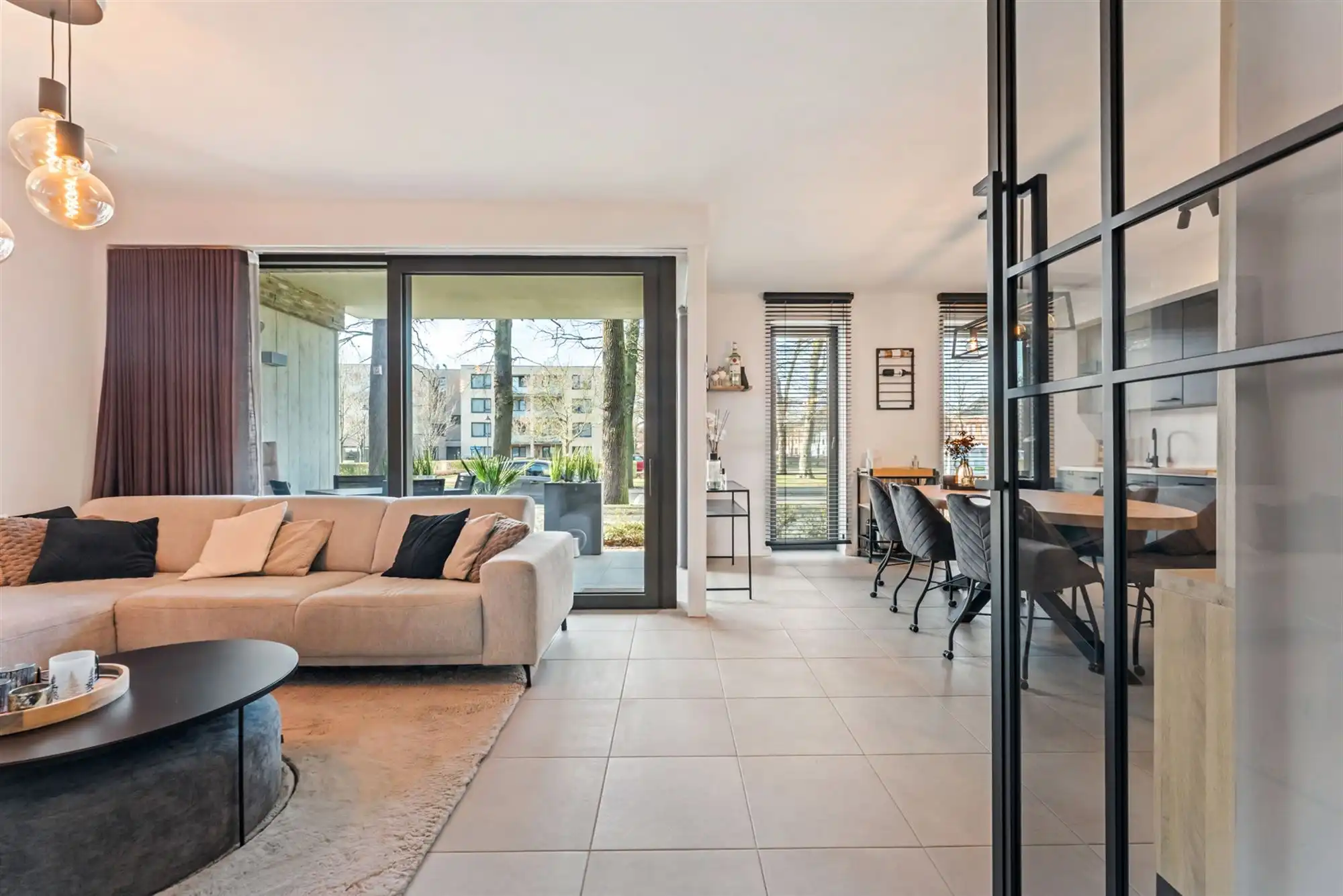 MODERN EN KLASSEVOL INGERICHT GV APPARTEMENT IN DE NABIJHEID VAN HET CENTRUM VAN LEOPOLDSBURG foto 3