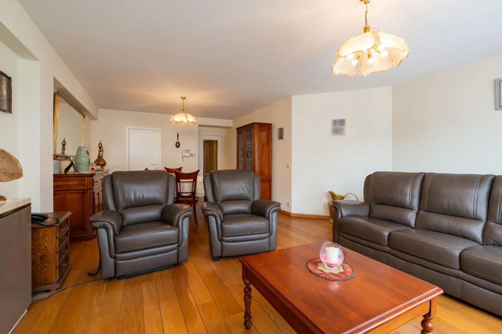 Ruim appartement te koop in centrum Knokke foto 6
