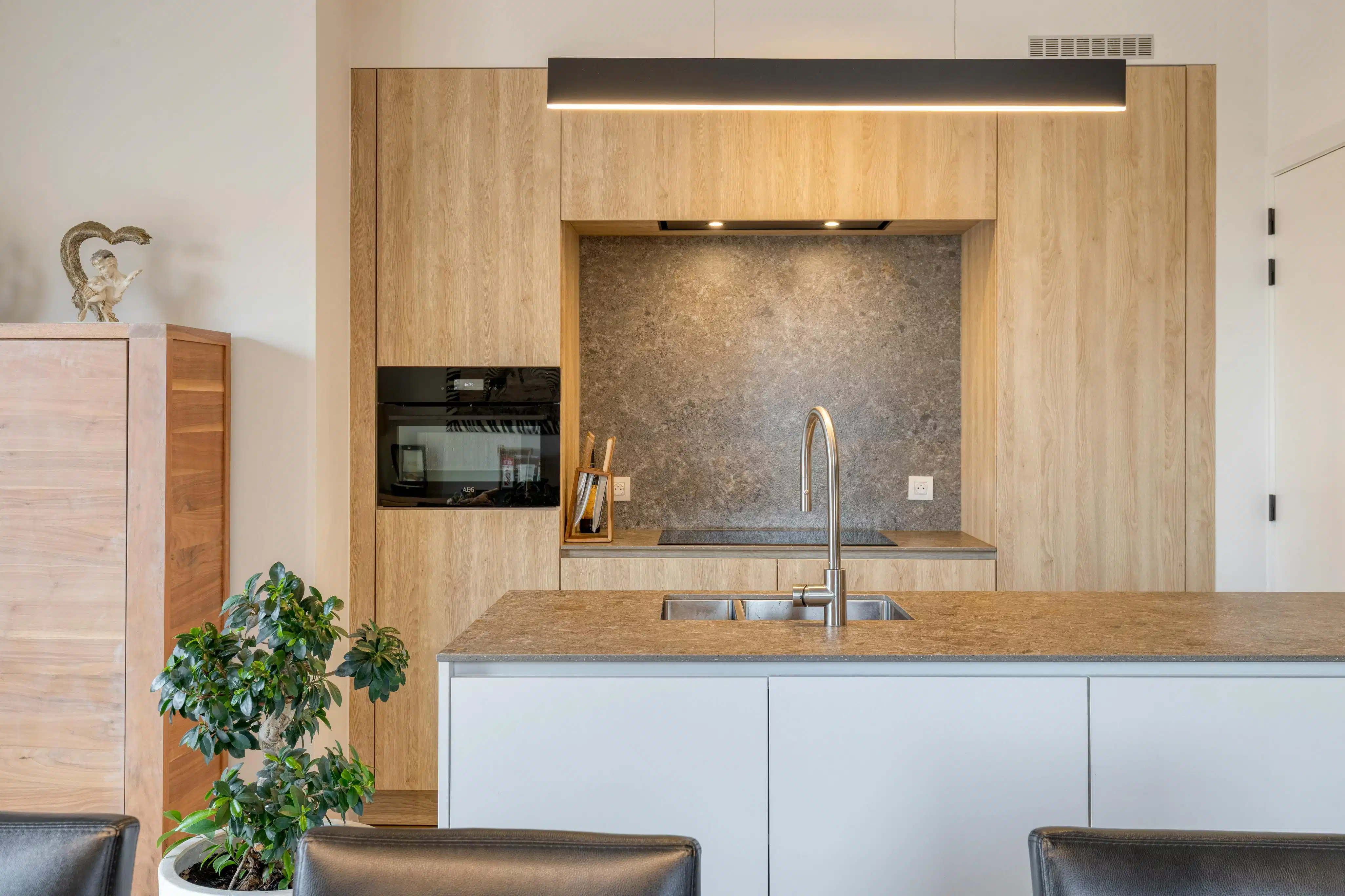 Ruim dakappartement (135 m²) met zongericht dakterras (50 m²) foto 10