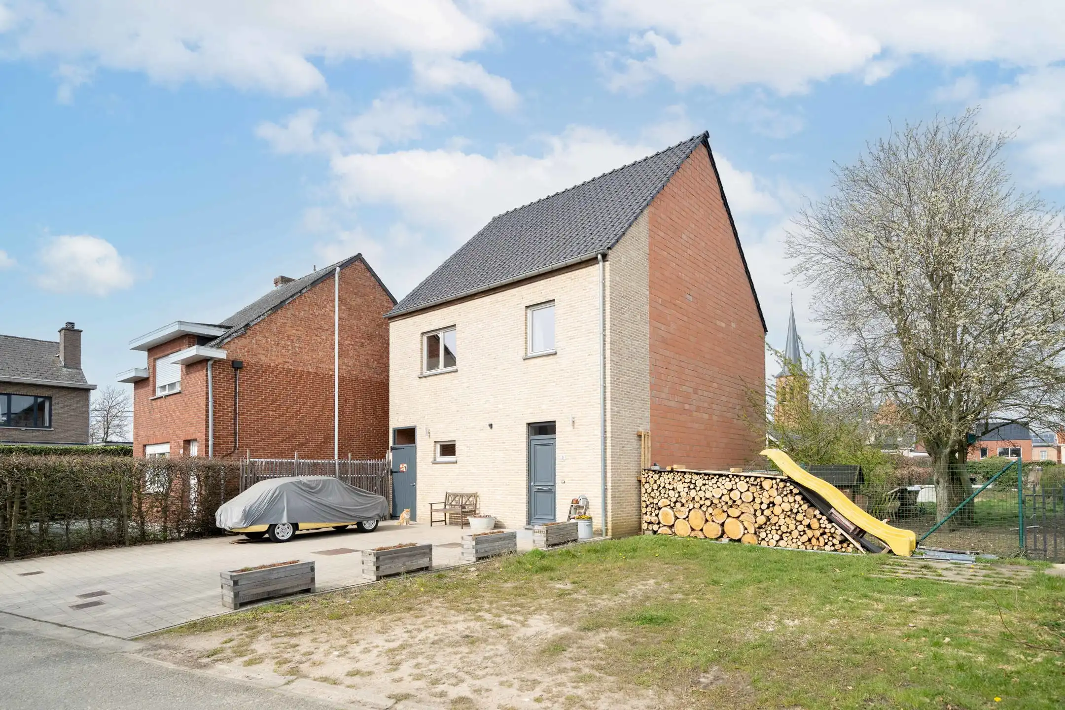 Energiezuinige woning op een perceel van 7a 16ca foto 2