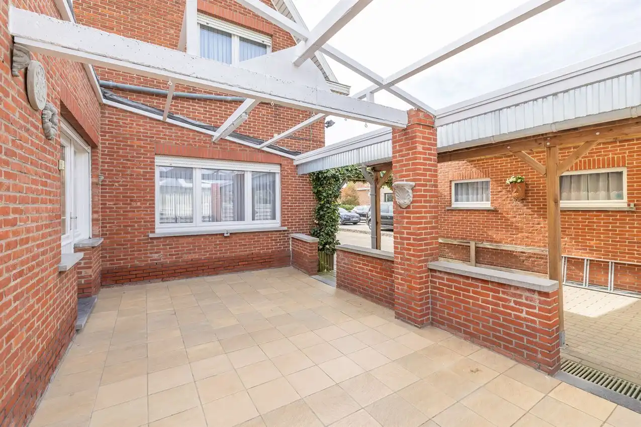 Rustig gelegen woning met 2 slpk en carport foto 25