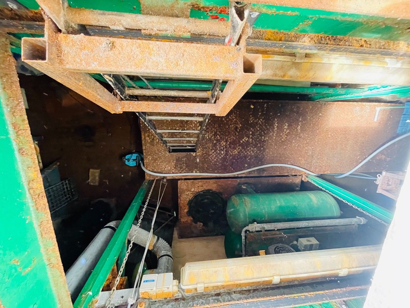 Vooraan Sint-Pieters  Ruim Burgerhuis met zuidgerichte tuin en garage van 70m² foto 31