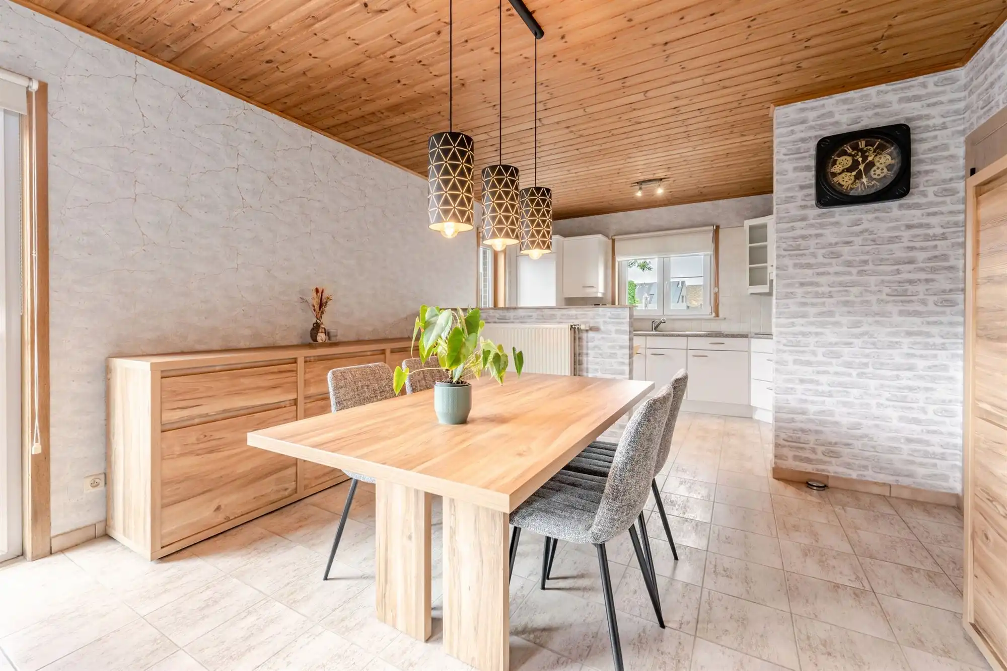 Energiezuinige en rustig gelegen bungalow met sauna en tuin foto 6