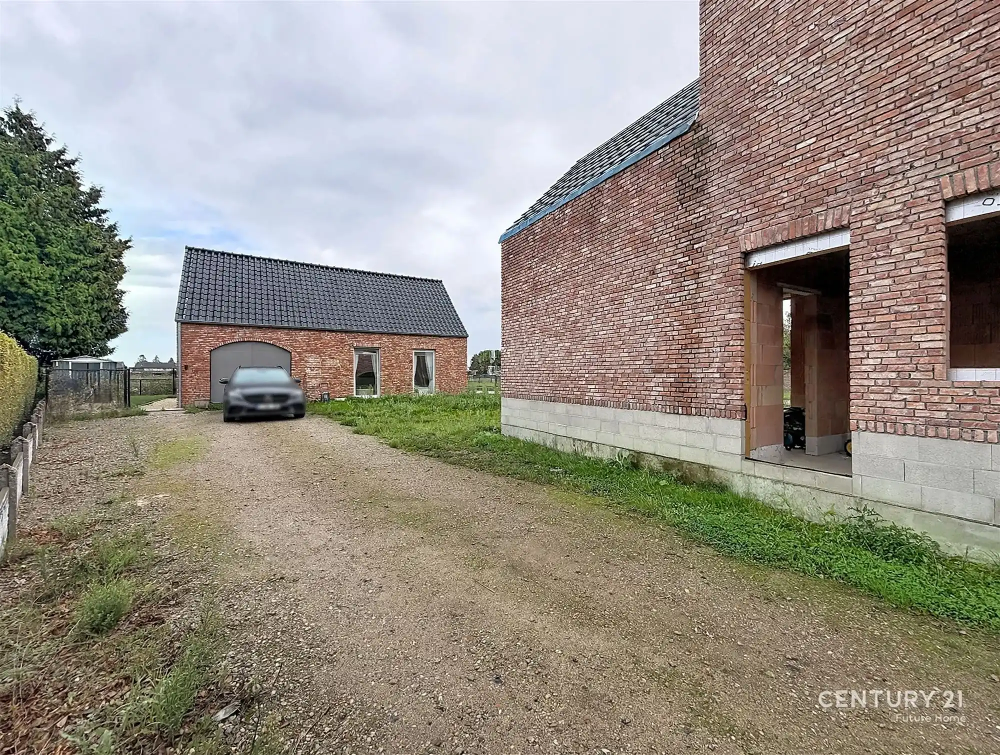 Prachtige ruwbouw woning met afgewerkt bijgebouw te koop! foto 26