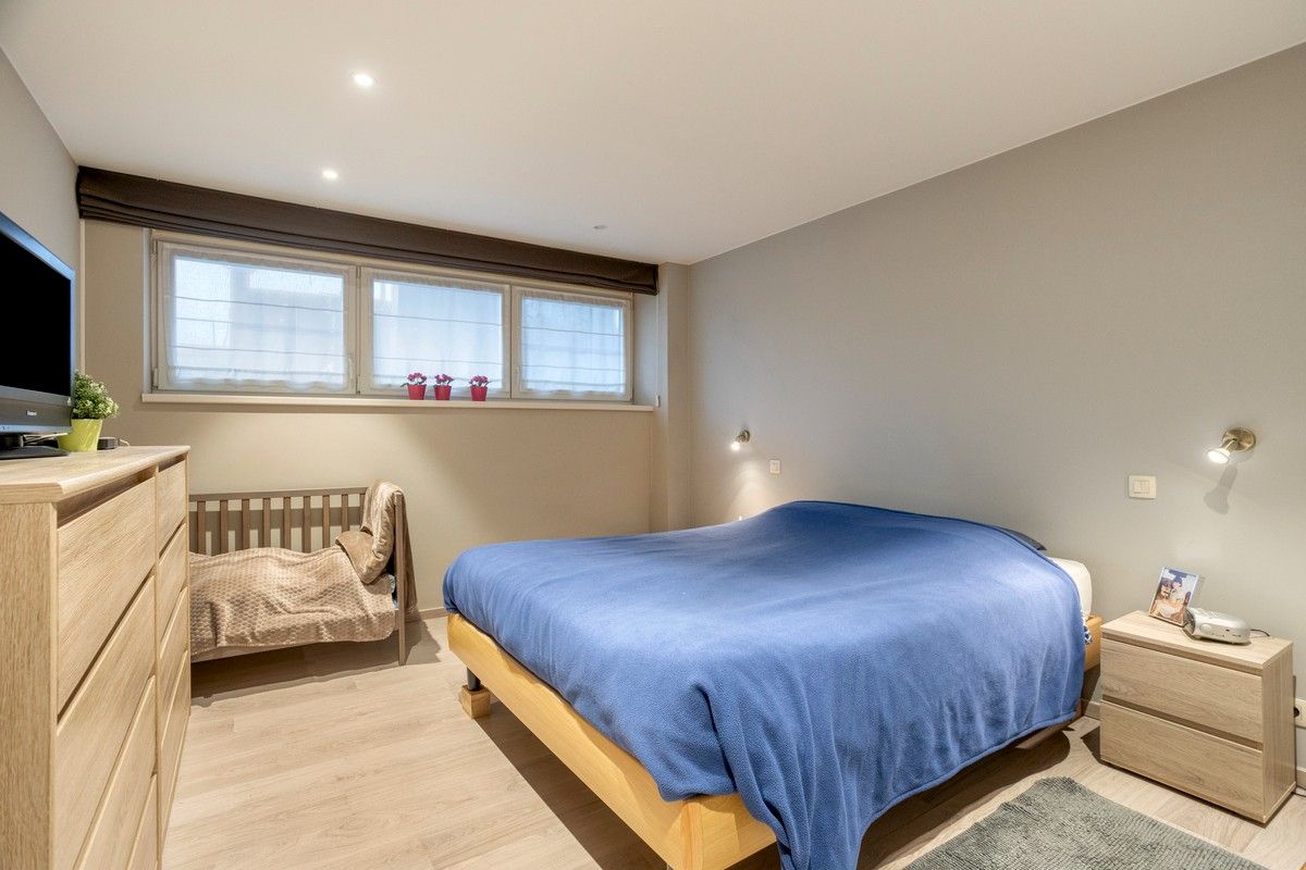 Zeer ruime villa van ca. 475m² - 6 kamers - 3 badkamers (mogelijks kangoeroewoning) nabij centrum Overijse foto 14