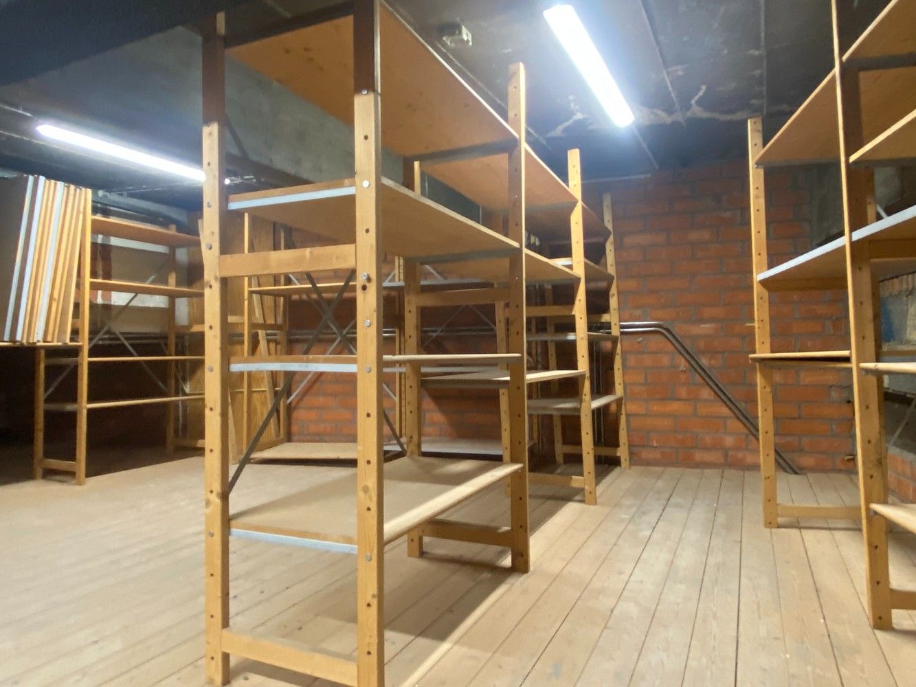 Magazijn met autostaanplaats te koop op een toplocatie in centrum Lier foto 7