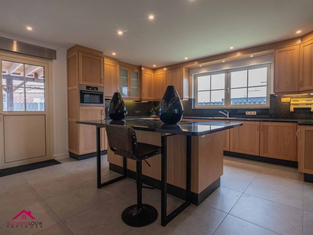 Gerenoveerde vrijstaande woning foto 19