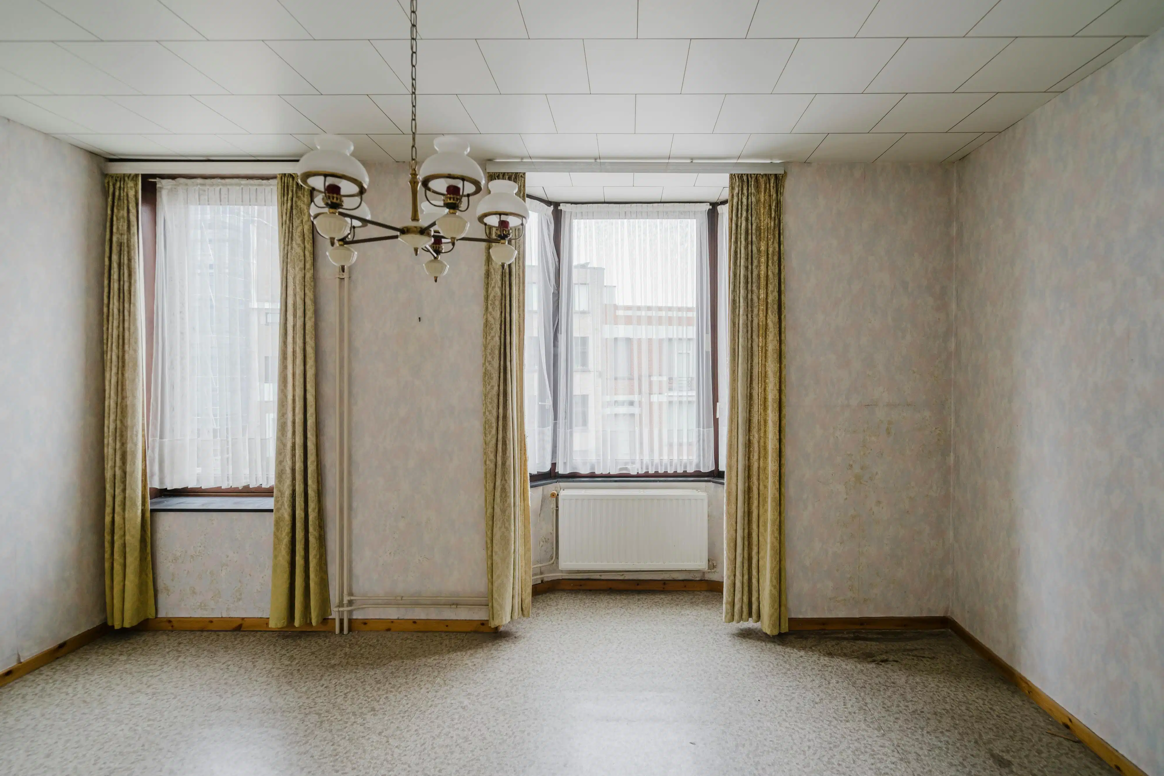 Bel-etage met inpandige garage op toplocatie in Kortrijk foto 14