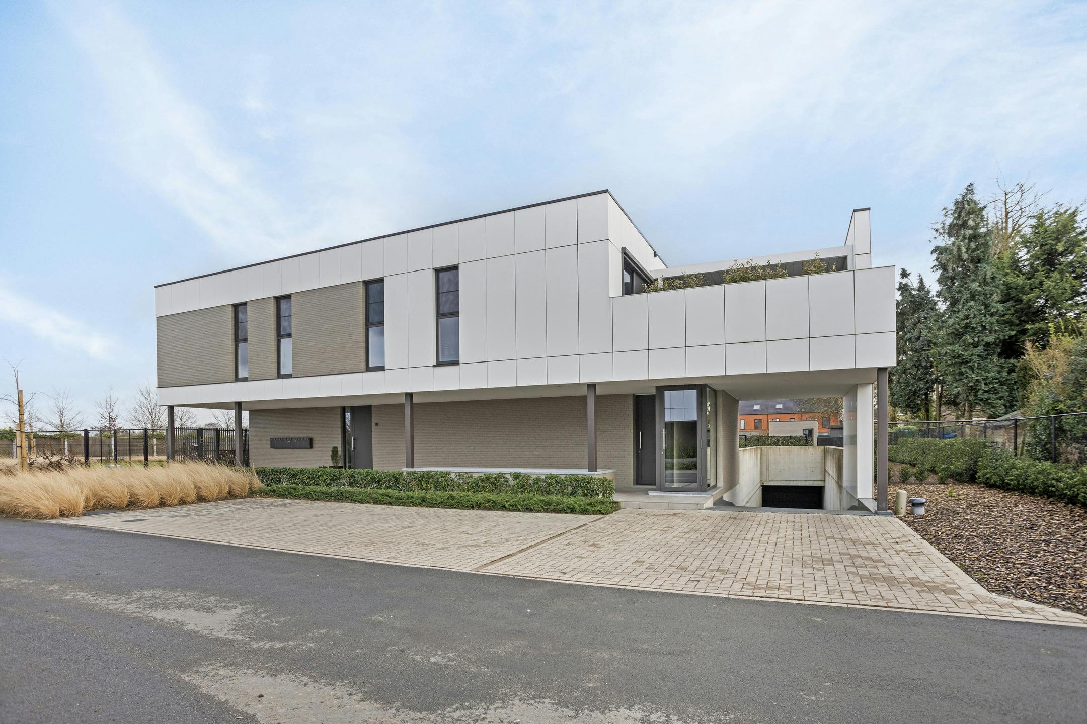 Ruime en kwalitatieve woning te koop in Brecht! foto 30