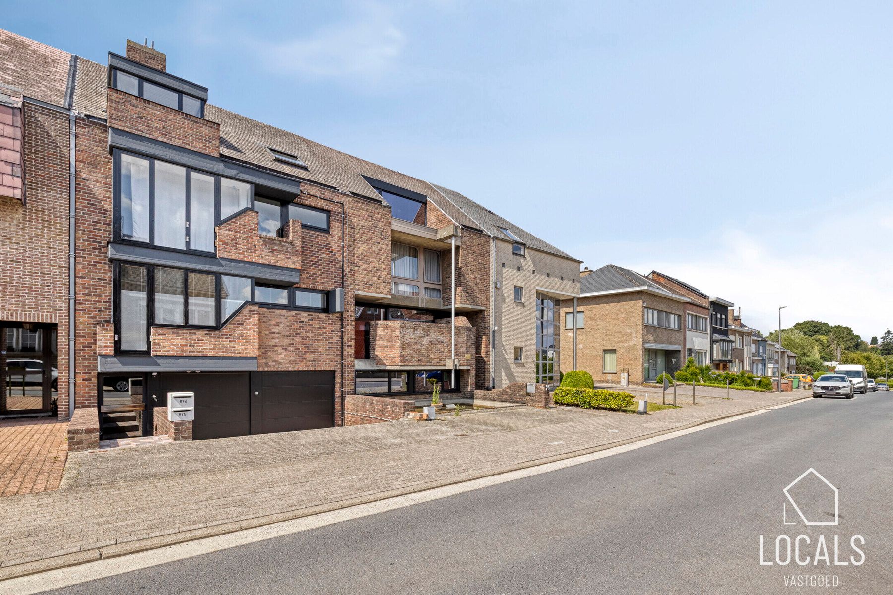 Appartement met garage, tuin en 2 slaapkamers op topligging foto 29