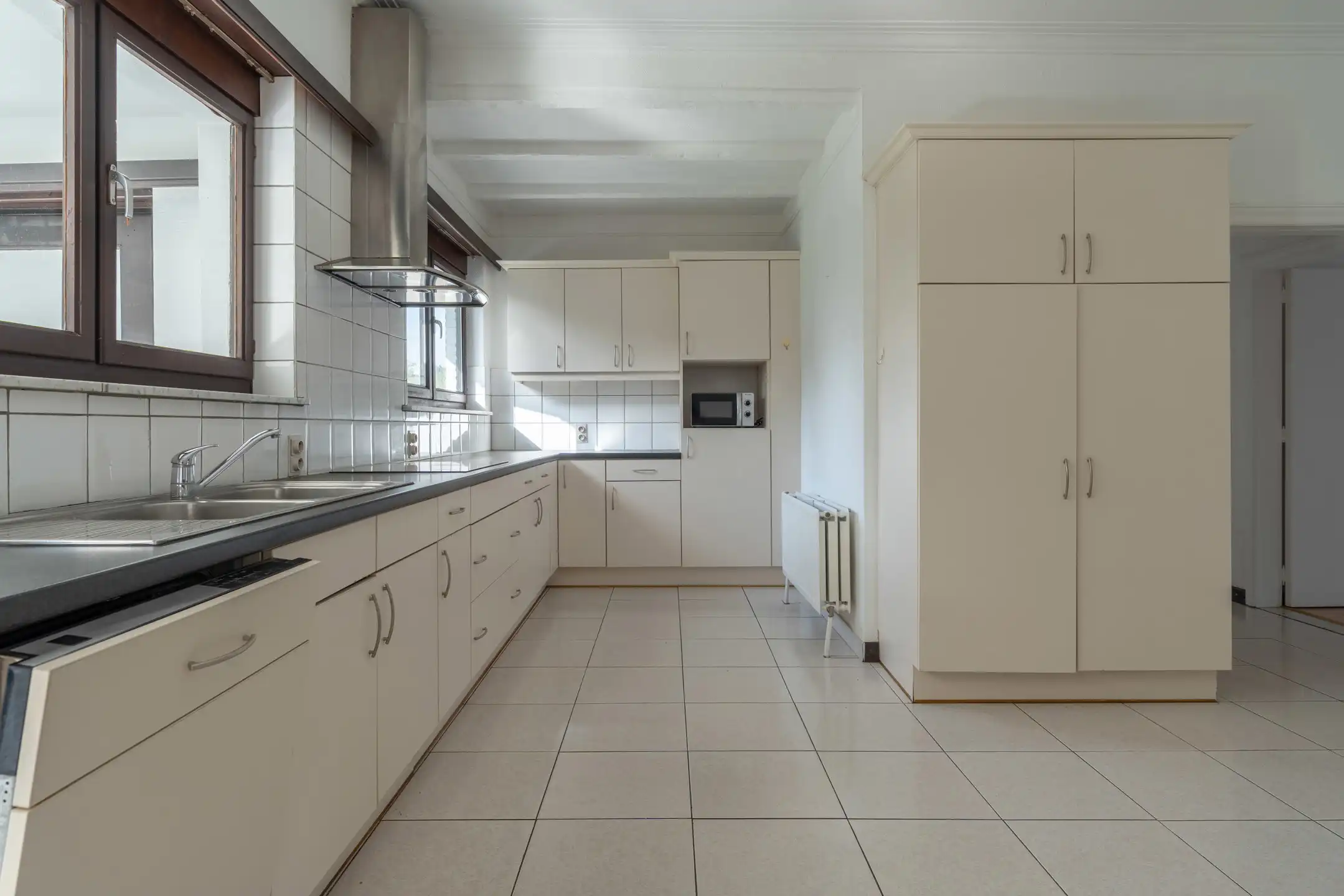 Charmante laagbouwvilla met 4 slpks (mog. meer) op 916 m² foto 10