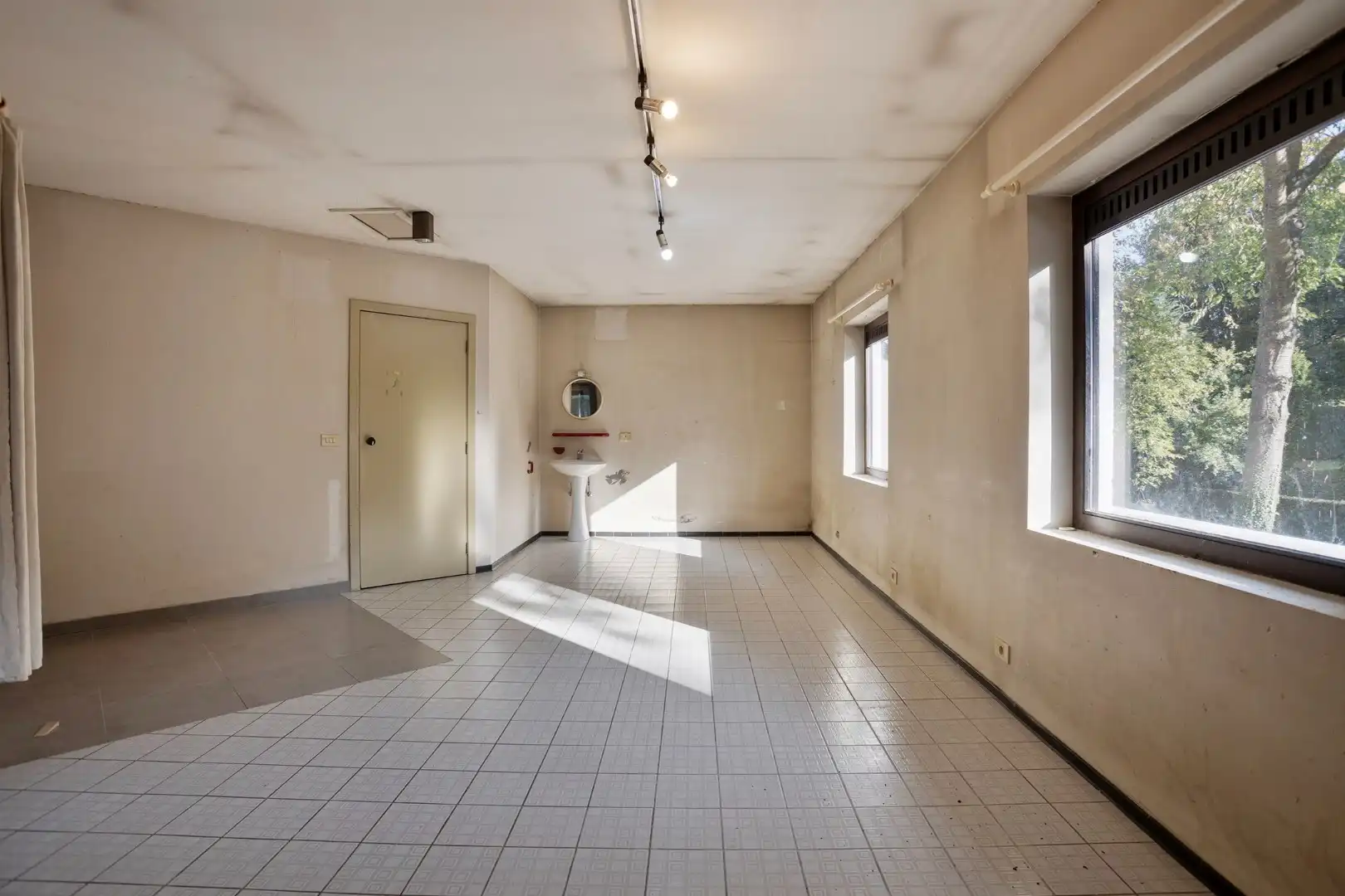 Ruime woning in een doodlopende straat met 4 slaapkamers, 2 badkamers op een prachtig perceel vlak bij het Meerdaalwoud  foto 12