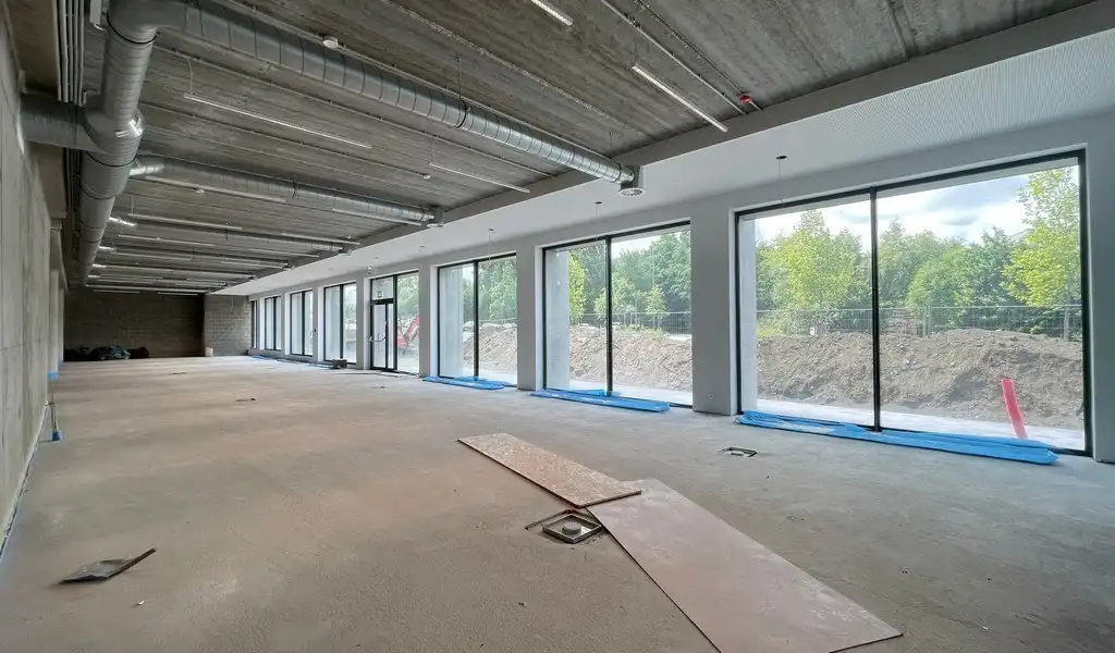 Commercieel gelijkvloers te huur in Infíniti te Berchem foto 7
