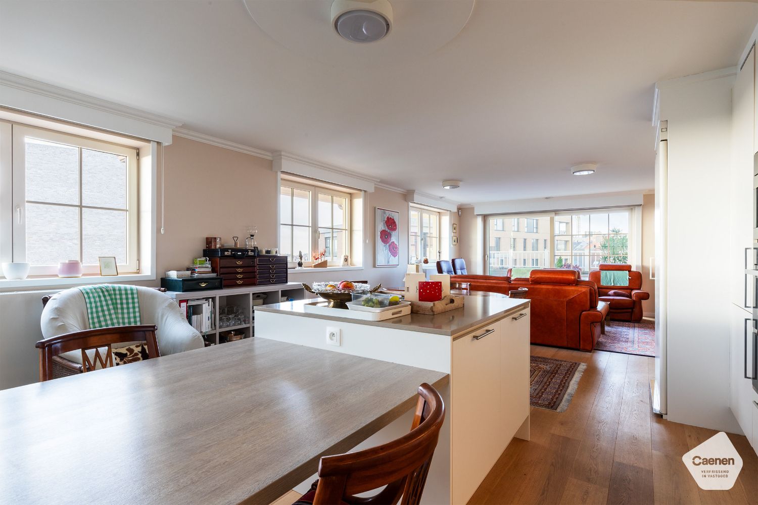 Hoog kwalitatief afgewerkt dakappartement met prachtig zicht nabij het strand foto 9