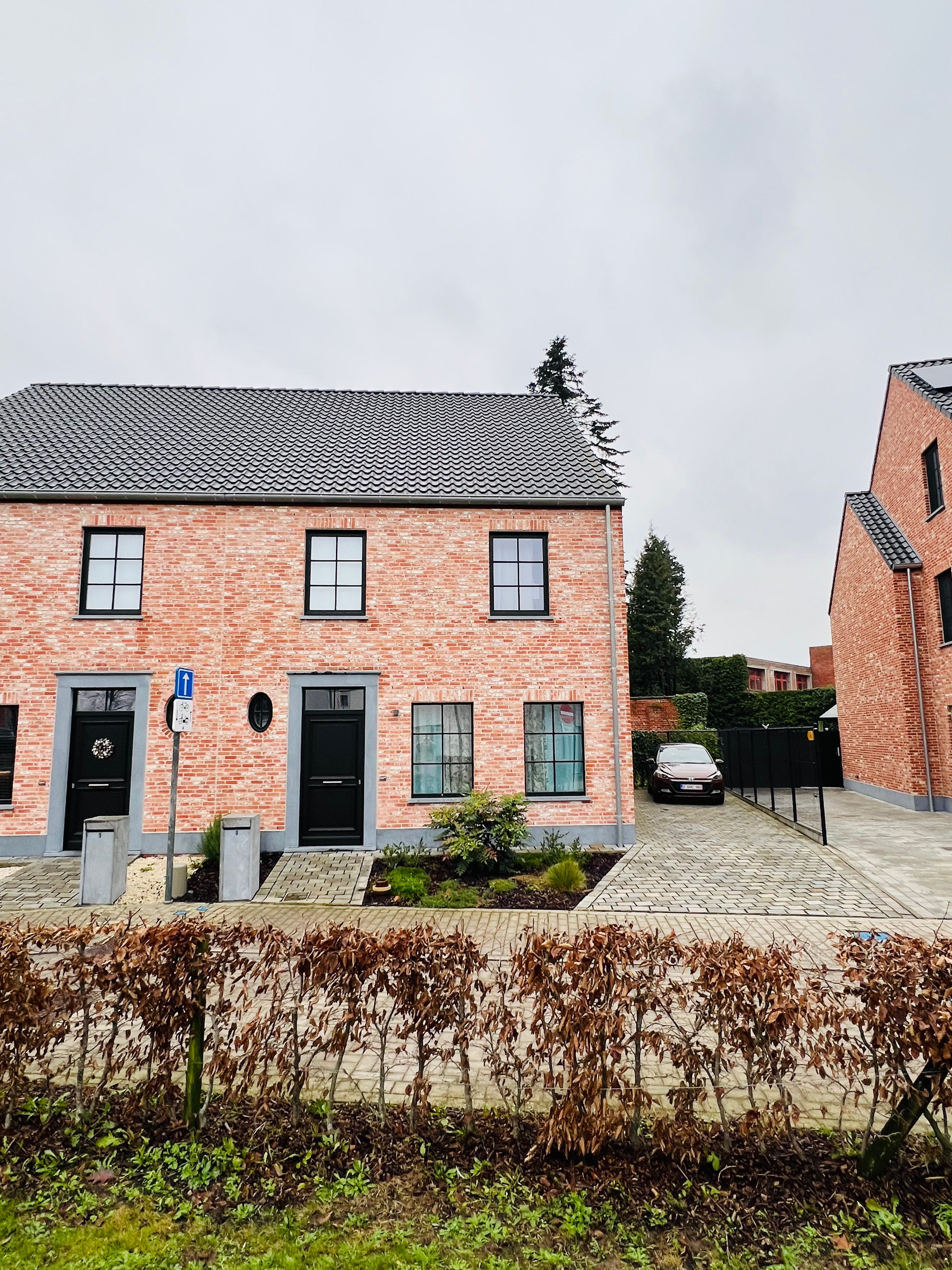 EENGEZINSWONING foto 2