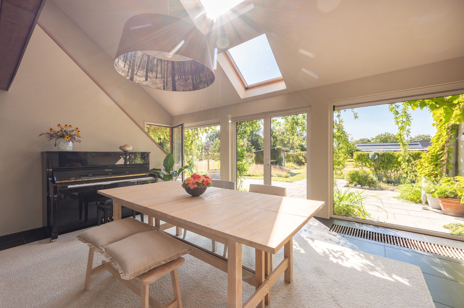 charmante vrijstaande woning in een oase van groen foto 11