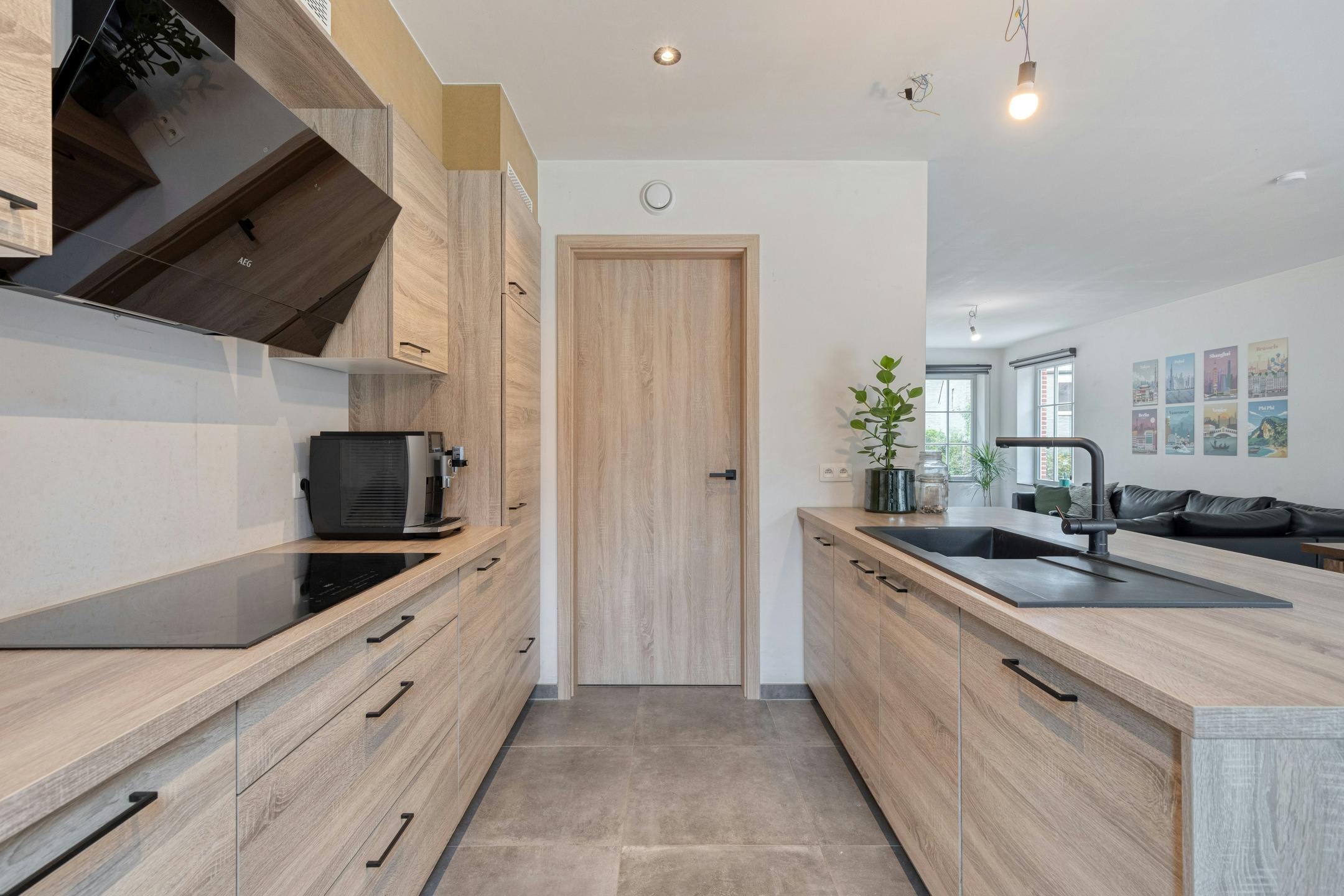 Recente halfopen woning te koop in Rozebeke (Zwalm) foto 6