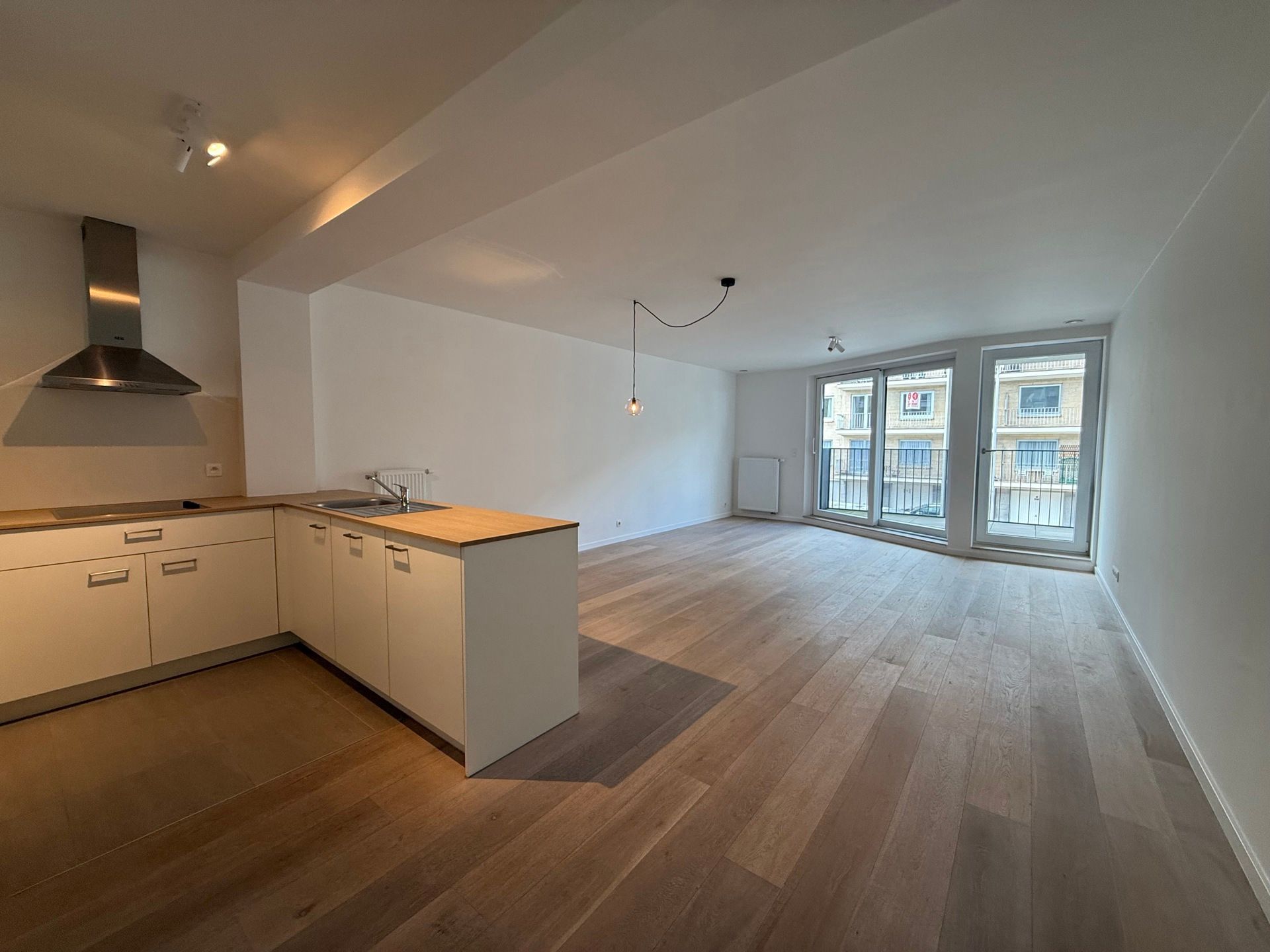 WEMMEL - Exclusief BEN-appartement op toplocatie. foto 2
