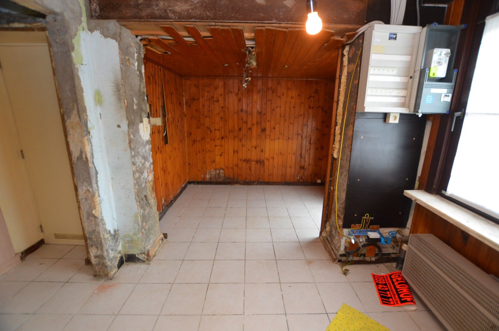 Prachtig gelegen te renoveren woonhuis foto 8