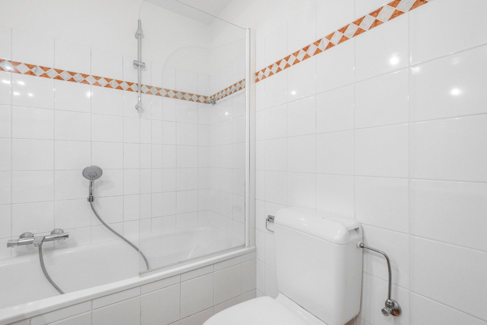 Duplex dakappartement met drie slaapkamers en zonnige terrassen gelegen vlakbij in de Dumortierlaan. foto 17