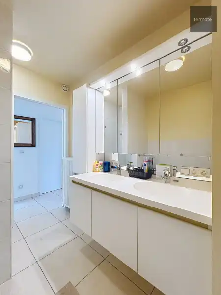 Appartement 1ste verdiep foto 9