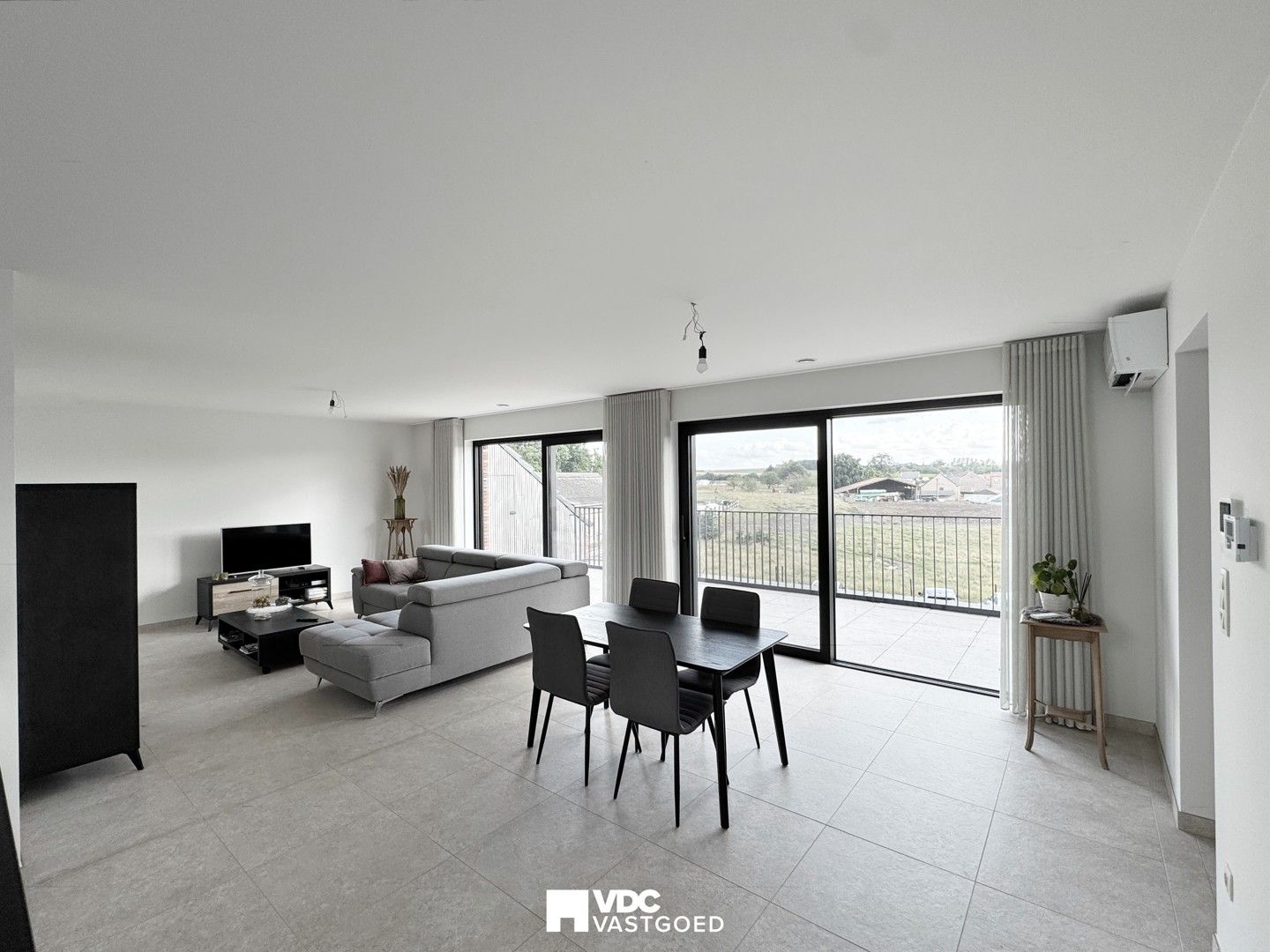 Appartement te huur foto 4