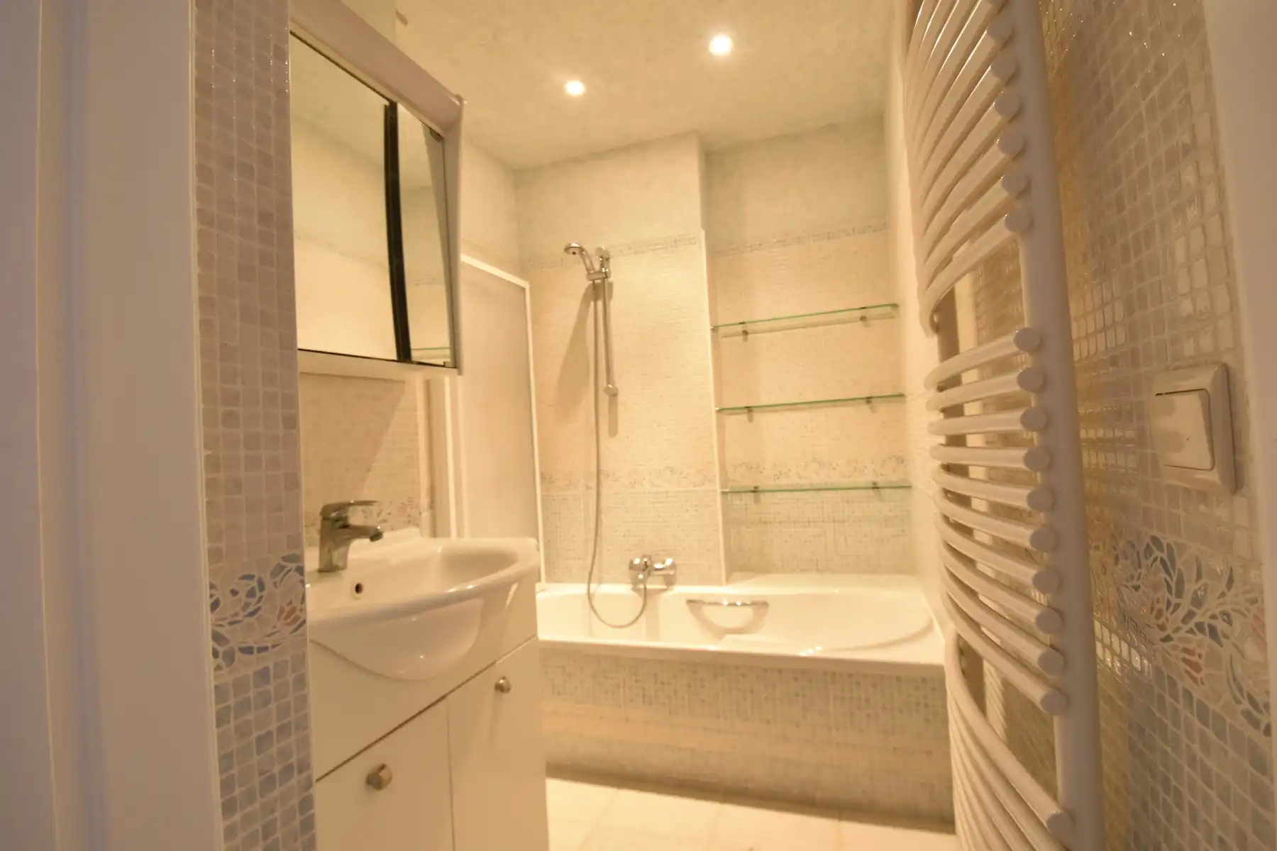 Appartement te huur foto 9